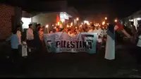 Suasana Burdah keliling untuk mendoakan warga Palestina di Perumahan Griya Utama 2 Kabupaten Bangkalan.