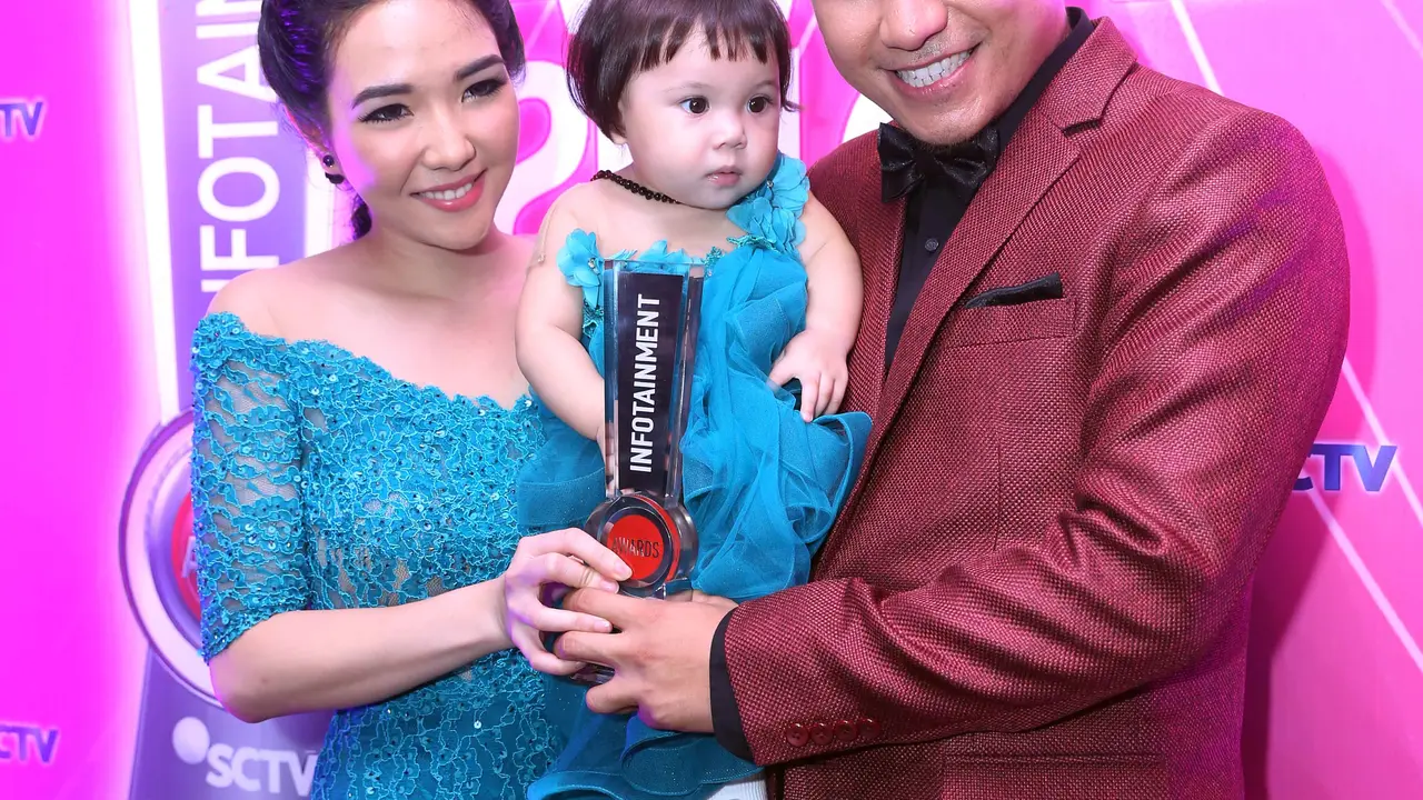 [Bintang] Gading Marten, Gempita, Gisel