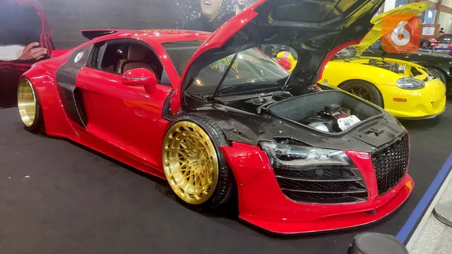 Audi R8 "Stingray" milik Gading Marten