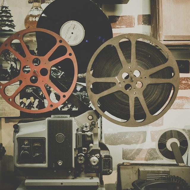 Mengenal Drama Dan Jenis Jenisnya Berdasarkan Bentuk Penyampaian Ragam Bola Com