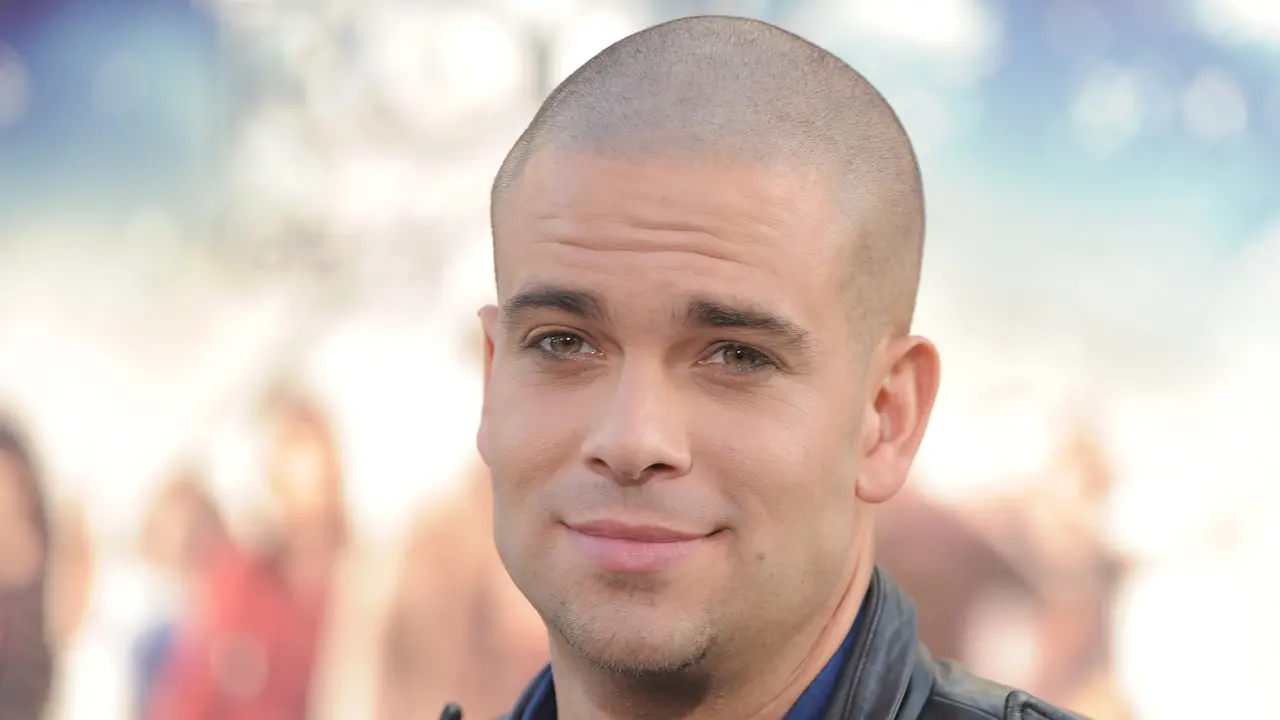 Bintang serial Glee, Mark Salling