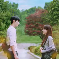 Poster serial "Under The Gun". [Foto: Viu]