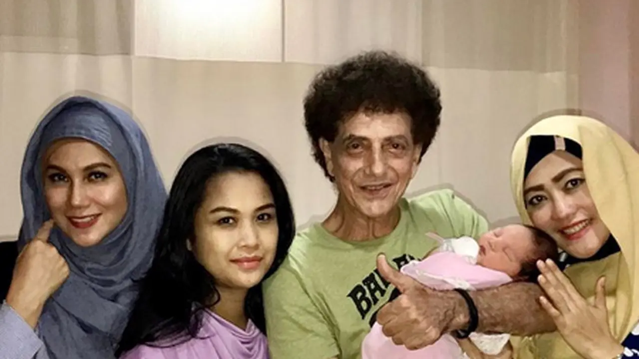 [Bintang] Ahmad Albar dan Dewi Sri Astuti