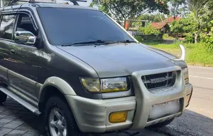 Harga Isuzu Panther Bekas Mulai Rp 56 Jutaan per Oktober 2026, Masih Cocok Dibeli?