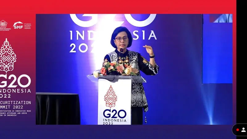 Menteri Keuangan (Menkeu) Sri Mulyani Indrawati dalam Road to G20 Securitization summit 2022, di Jakarta, Rabu (6/7/2022). Dia menyebut isu pangan menjadi sumber terjadinya inflasi global.