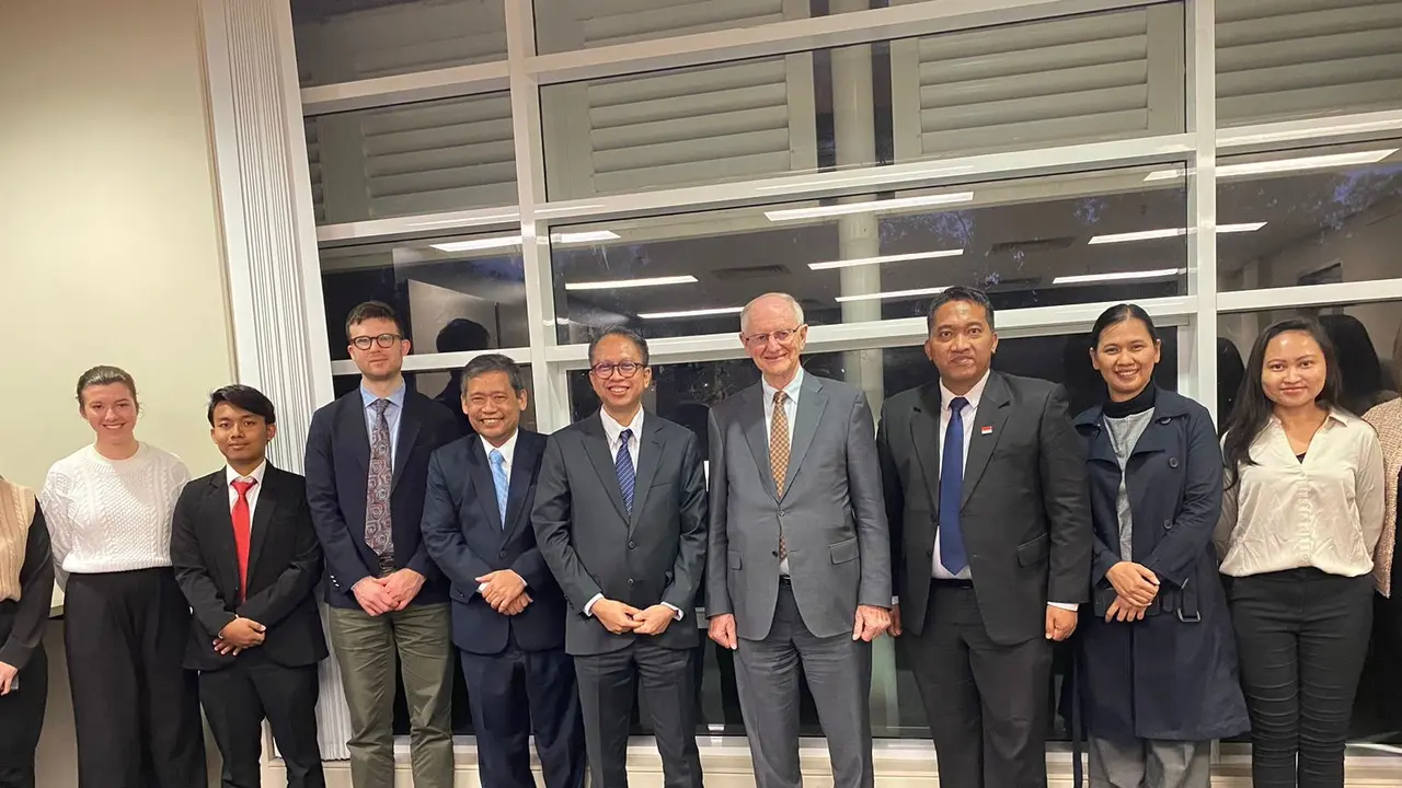 Keanggotaan sebagai Troika G20 dan posisi keketuaan ASEAN 2023.