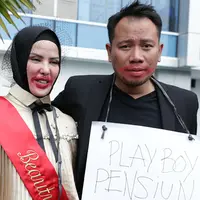 Pasangan Vicky Prasetyo dan Anggel Lelga baru saja menggelar acara Bridal Shower. Keduanya melakukan di salah satu Hotel di kawasan Jakarta Timur, Kamis siang (25/1/2018). (Deki Prayoga/Bintang.com)