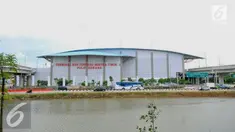 Jelang Idul Fitri atau Lebaran, Terminal Pulo Gebang, Jakarta Timur mulai ramai pemudik. Pada Selasa (20/6/2017) ini saja, sudah ada 1.894 pemudik yang diberangkatkan hingga pukul 12.00 WIB.