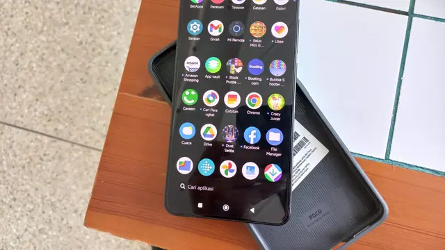 Poco F6