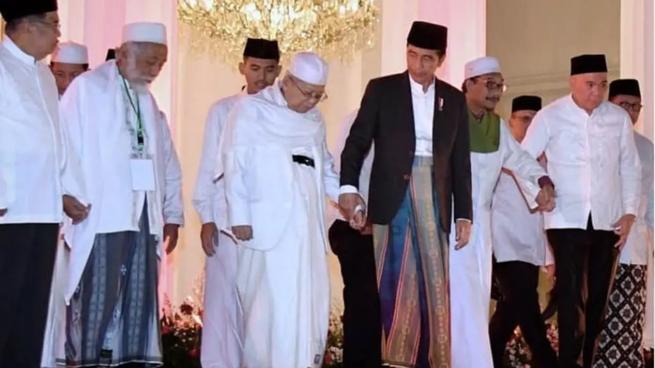 Ketum MUI Ma'ruf Amin dan Jokowi. (Instagram Jokowi)
