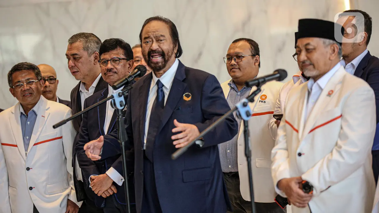 FOTO: Petinggi PKS Kunjungi Ketua Umum Partai Nasdem Surya Paloh