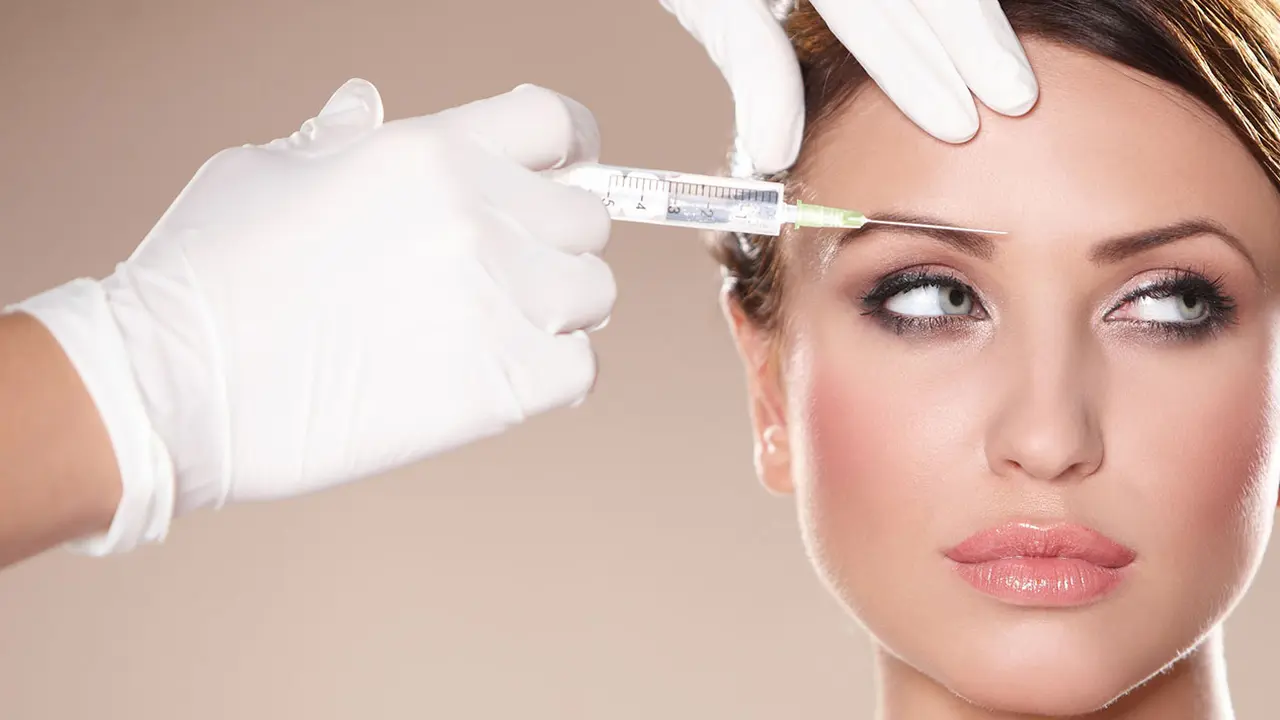 Suntik Botox Penawar Patah Hati Jadi Tren di India