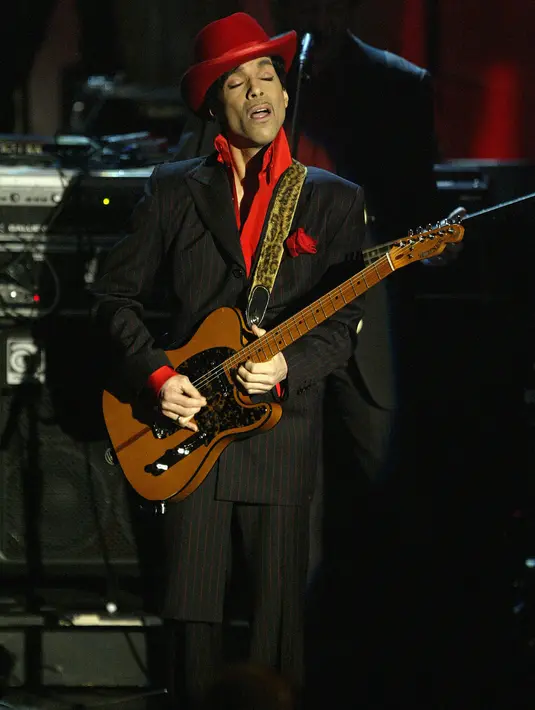 Namun, sebuah laporan baru dari TMZ dugaan bahwa bintang pop legendaris dirawat karena overdosis obat enam hari sebelum ia meninggal. (AFP/Bintang.com)