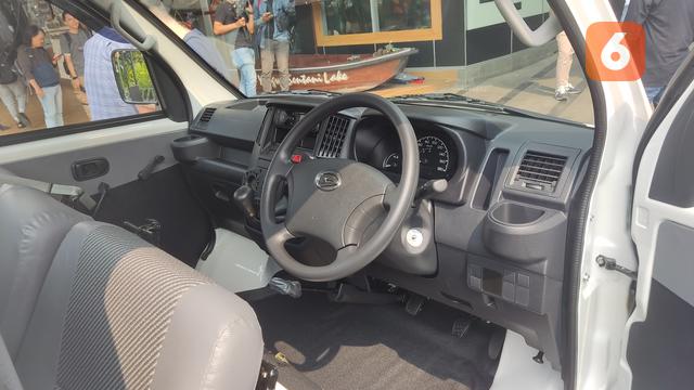 Interior Daihatsu Gran Max terbaru