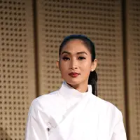 Kariernya di dunia hiburan juga mendapat dukungan dari suami. Sang suami Tjokorda Bagus Dwi Santana Max Kerthyasa  membebaskan Happy Salma dalam aktifitasnya didunia hiburan. (Nurwahyunan/Bintang.com)