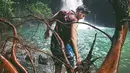 Tak hanya pergi ke Benang Setukel, kekasih Ranty Maria ini juga pergi ke air terjun Benang Kelambu. (Foto: instagram.com/ammarzoni)