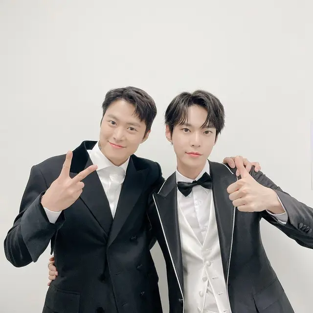 Doyoung NCT dan Gong Myung