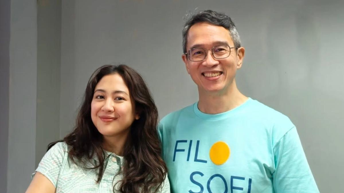 Sherina Munaf Syuting Film Filosofi Teras, Akui Buku Henry Manampiring Menyentuh Banyak Orang