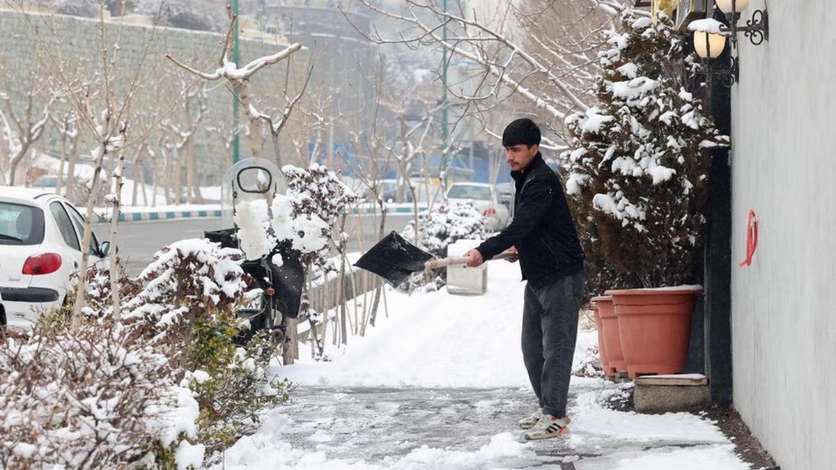 Iran Dilanda Suhu Dingin Ekstrem Tembus Minus 19 Derajat Celcius ...