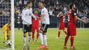 Striker Jerman, Sandro Wagner, melakukan selebrasi usai mencetak gol ke gawang Azerbaijan pada laga kualifikasi Piala Dunia di Stadion Fritz Walter, Minggu (8/10/2017). Jerman menang 5-1 atas Azerbaijan. (AP/Michael Probst)