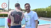 Bermodal Tato, Fan Ini Bisa Bertemu Pemain Idola
