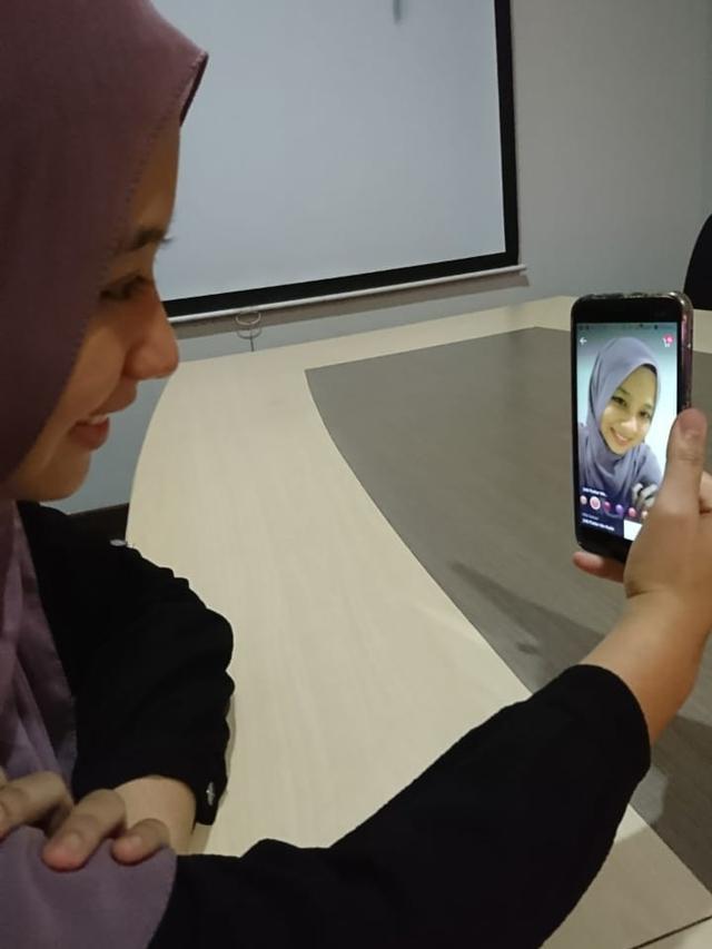 Rayakan Hari Lipstik International dengan Pilihan Warna yang Tepat