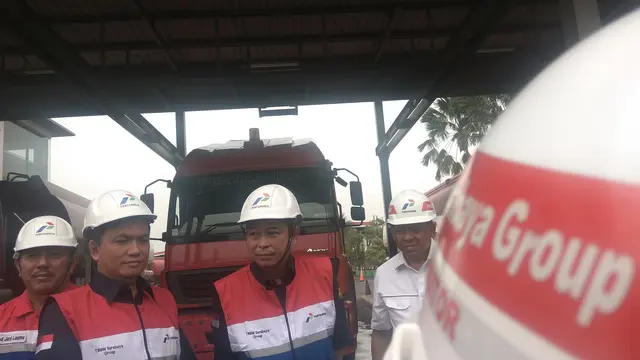 Menteri ESDM pantau kesiapan BBM sebelum Natal 2018 di Surabaya.