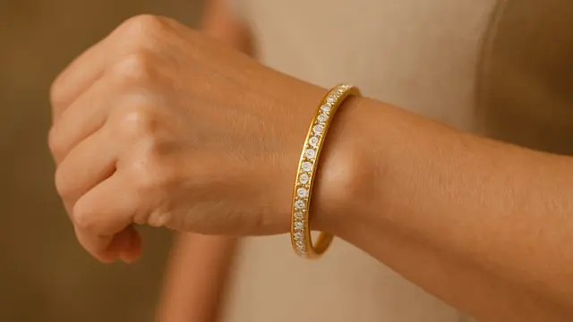 7 Model Gelang Emas untuk Usia 50 Tahun ke Atas, Mewah dan Anggun