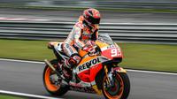 Pebalap Repsol Honda, Marc Marquez, mengaku melakukan diet ketat untuk menjaga kondisi agar tetap bugar jelang MotoGP 2017. (AFP/Mohd Rasfan)