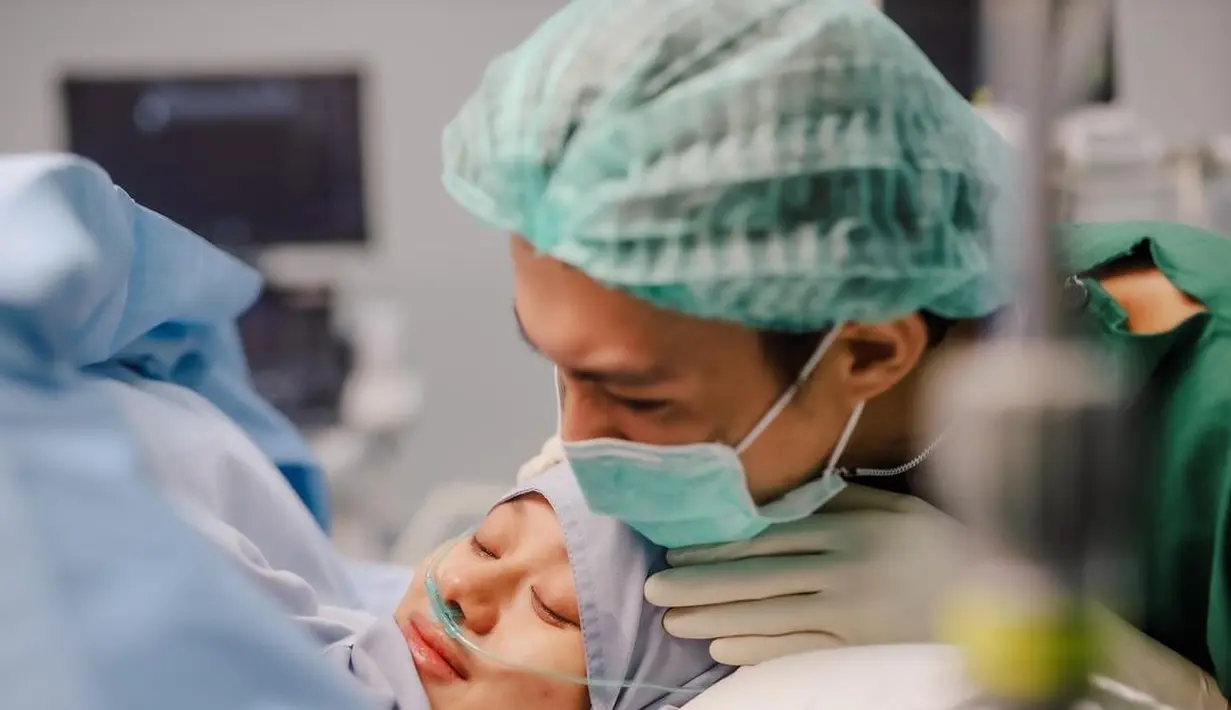 Dinda Hauw dan Rey Mbayang (Instagram/dindahw)