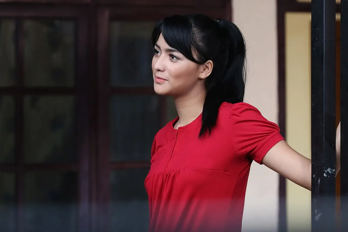 [Bintang] Sisi Menarik Peran Citra Kirana di Orang-Orang Kampung Duku