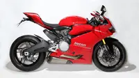 Ducati Inggris meluncurkan model spesial, Ducati Performance 959 Panigale, baru-baru ini. model ini hanya dibuat 25 unit saja. 