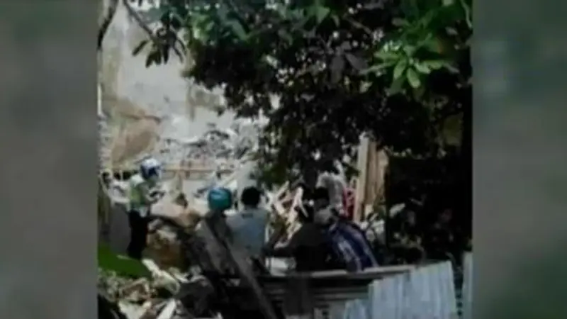 Segmen 3: Lokasi Pesawat Super Tucano Jatuh di Malang Ditutup