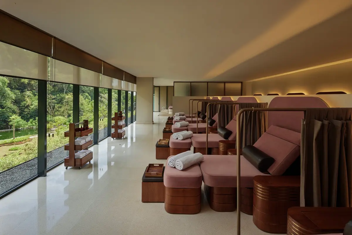Pengalaman Terapi Pijat dan Spa yang Sempurna Bernuansa Alam di The Gaia Hotel Bandung