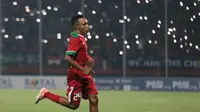 Todd Rivaldo Ferre, tampil apik saat Timnas Indonesia U-19 mengalahkan Vietnam 1-0, Sabtu (7/7/2018) di Stadion Gelora Delta, Sidoarjo. (Bola.com/Aditya Wany)