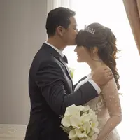 Angela Lee dan Alexander (Foto: Instagram/angelalee87)