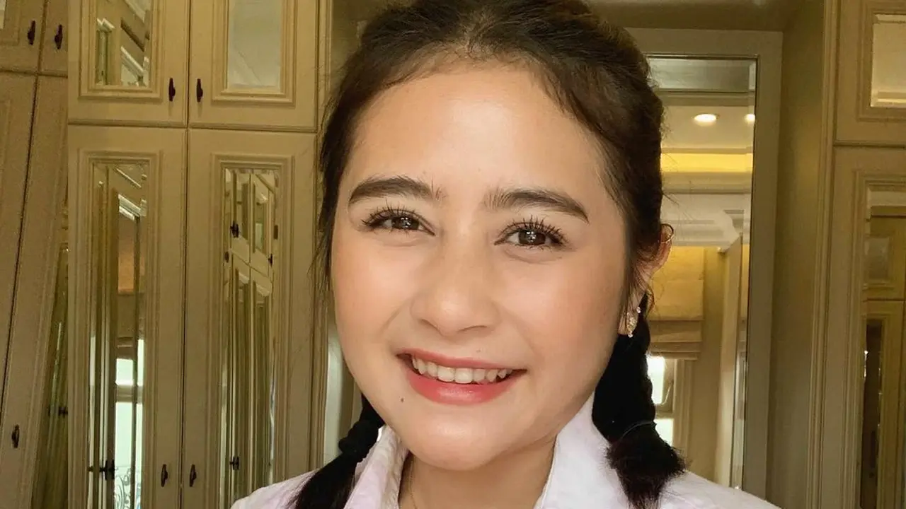 [Fimela] Prilly Latuconsina