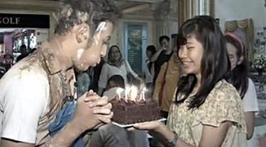 Selamat Ulang Tahun Aga Showbiz Liputan6 Com