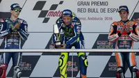 Sudah Uzur, Rossi Pantang Kalah Lawan Lorenzo dan Marquez