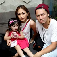 Merasa sudah cukup jaraknya dengan anak pertamanya, pasangan yang menikah sejak 2012 silam ini sedang program anak kedua. (Andy Masela/Bintang.com)