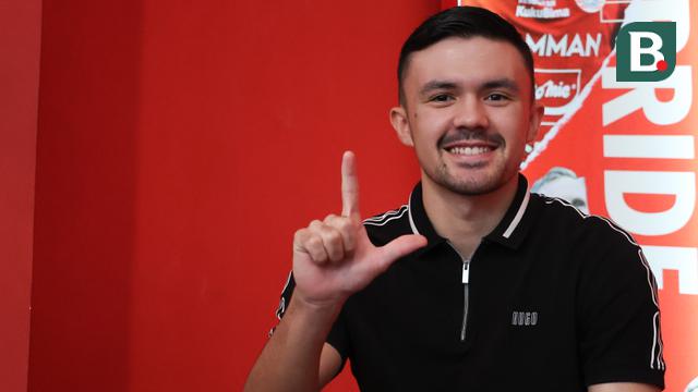 Oliver Bias - Perkenalan Pemain Asing Baru Persija Jakarta
