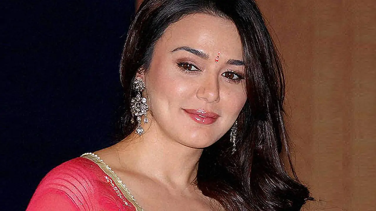 Ini Surat Pengaduan Preity Zinta tentang Perlakuan Mantan Pacar