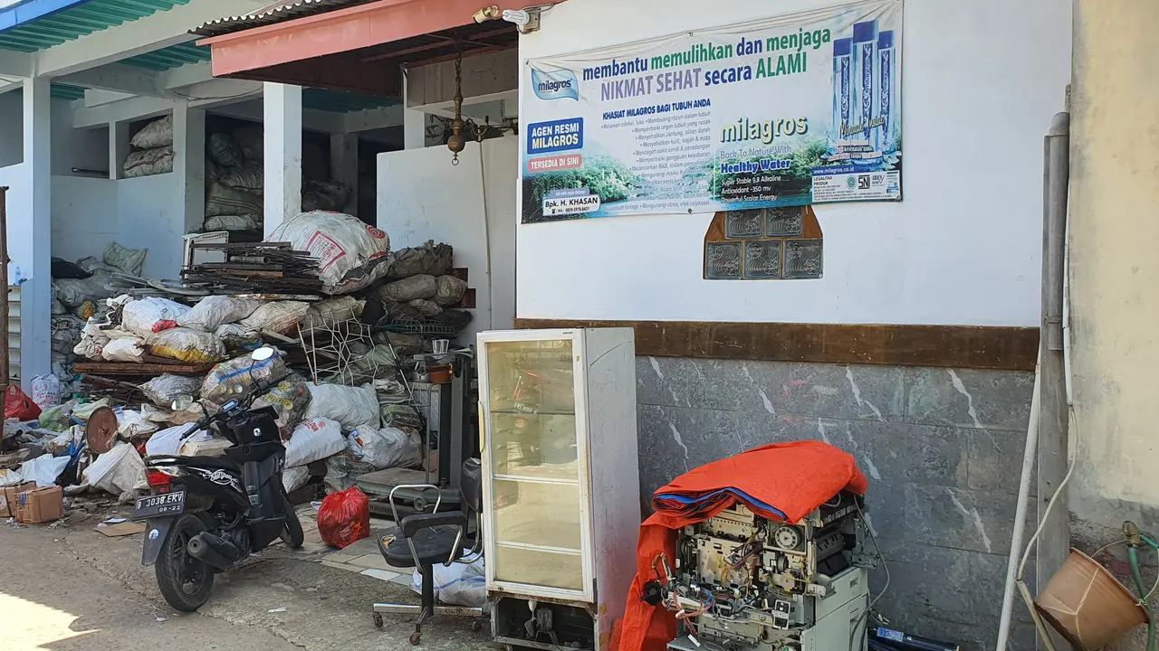 Lokasi yang digunakan guru ngaji di majelis taklim di RW12 Kelurahan Kemirimuka, Kecamatan Beji, Kota Depok