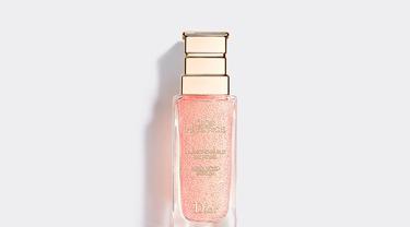 Review Keunggulan Ganda Pada Serum Dior Prestige Micro Huile De Rose Advanced Serum Beauty Fimela Com