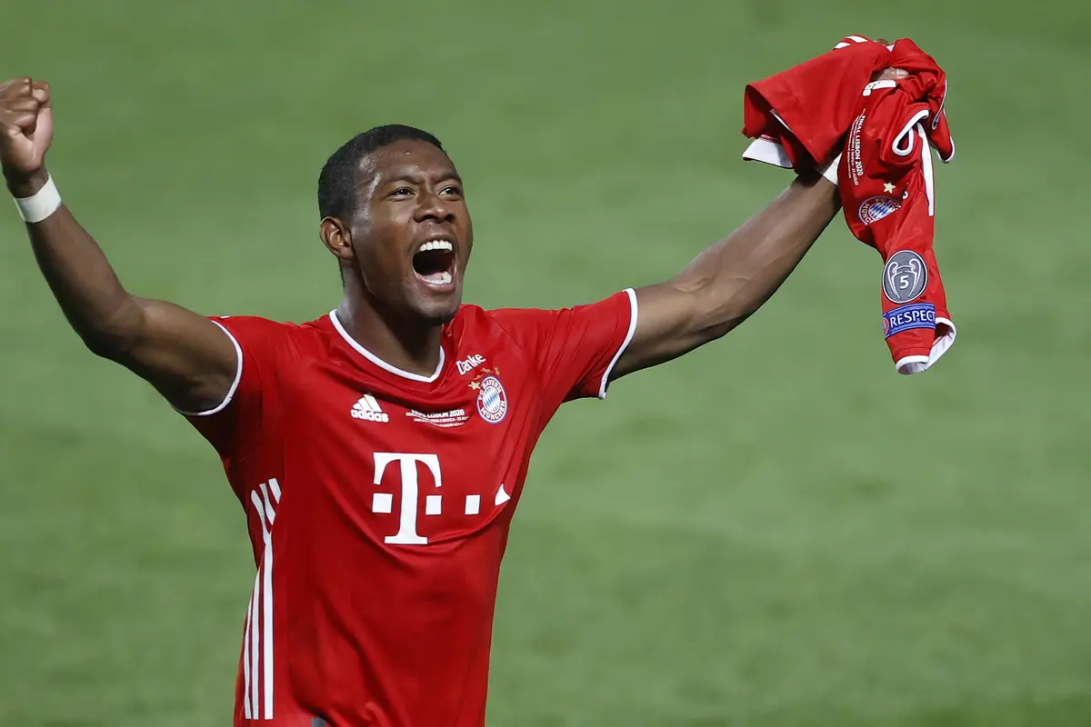 5 Bek Terbaik Bayern Munchen