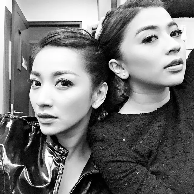 Ayu Hastari dan Hesti Purwadinata sangat mirip (Instagram/@ayuhastari)