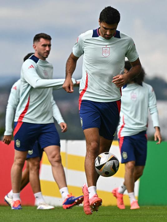 Spanyol adalah juara Euro 1964, Euro 2008, dan Euro 2012, serta runner-up Euro 1984. Final Euro 2024 ini akan menjadi final Euro mereka yang kelima. (JAVIER SORIANO / AFP)