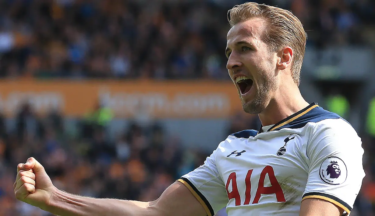 4. Harry Kane - Sulit terealisasi karena harganya sekitar 200 juta poundsterling, namun jika terjadi lini depan MU akan mematikan. Baru berusia 23 tahun, Kane sudah dua kali berturut-turut menjadi top scorer Liga Inggris. (AFP/Lindsey Parnaby)