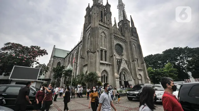 Misa Kenaikan Isa Almasih di Gereja Katedral Jakarta