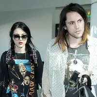 Frances Bean Cobain dan Isaiah Silva (via aceshowbiz.com)